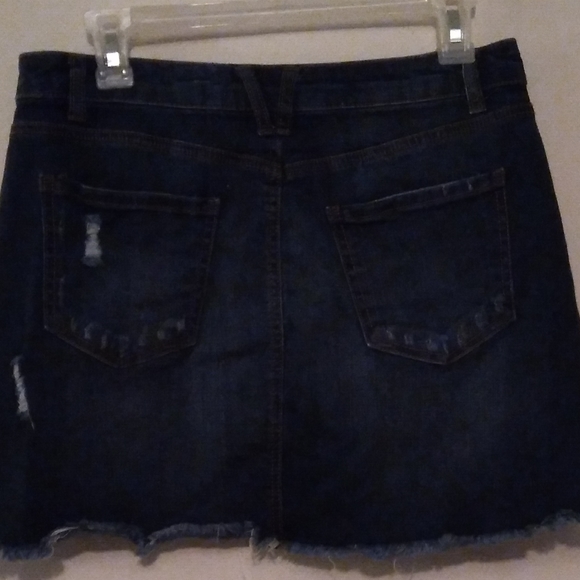Wax Jean's mini skirt size large - Picture 3 of 5